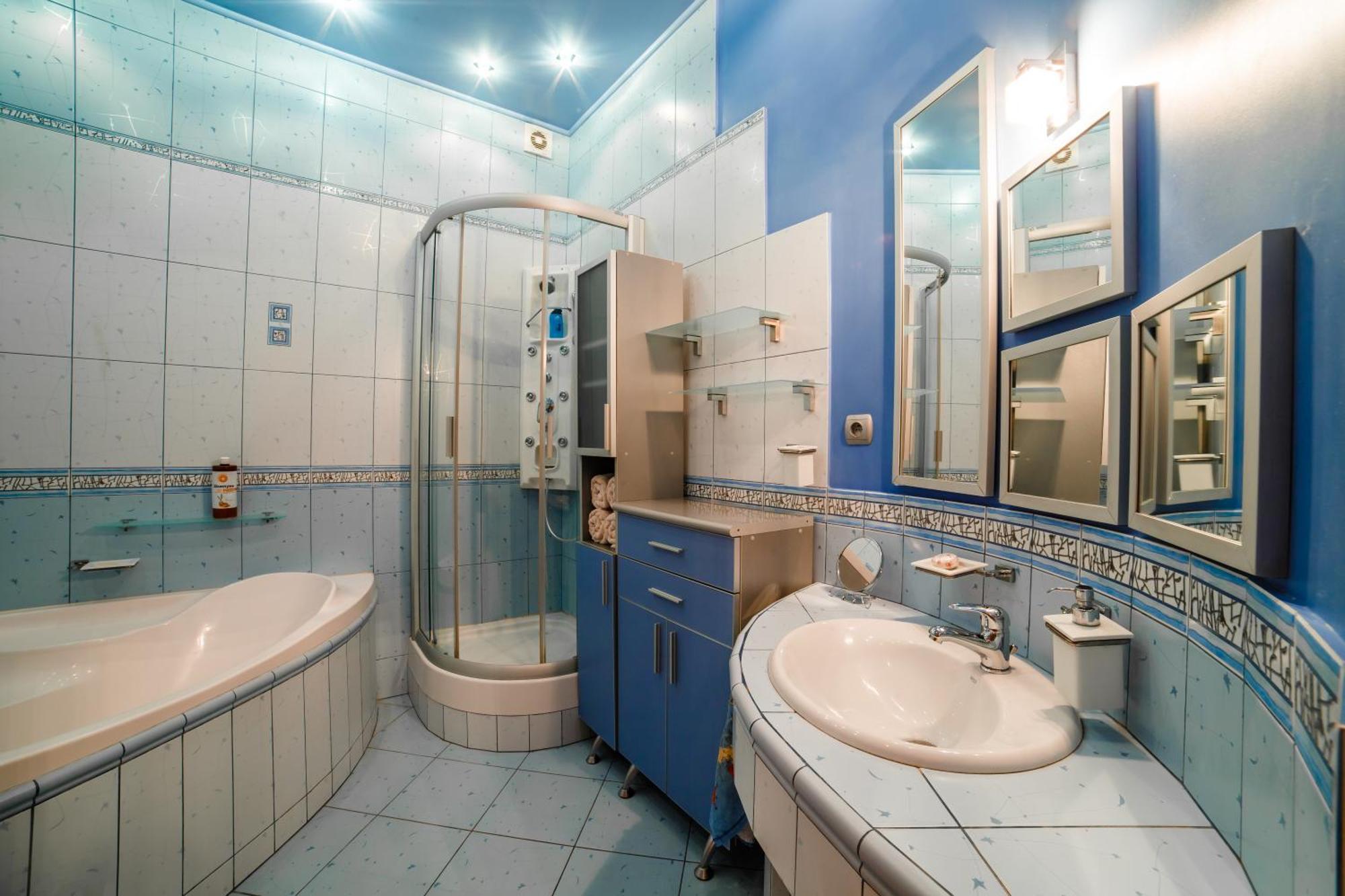 Modern Apartment On Mechnikova Street 18 Lviv Exterior photo