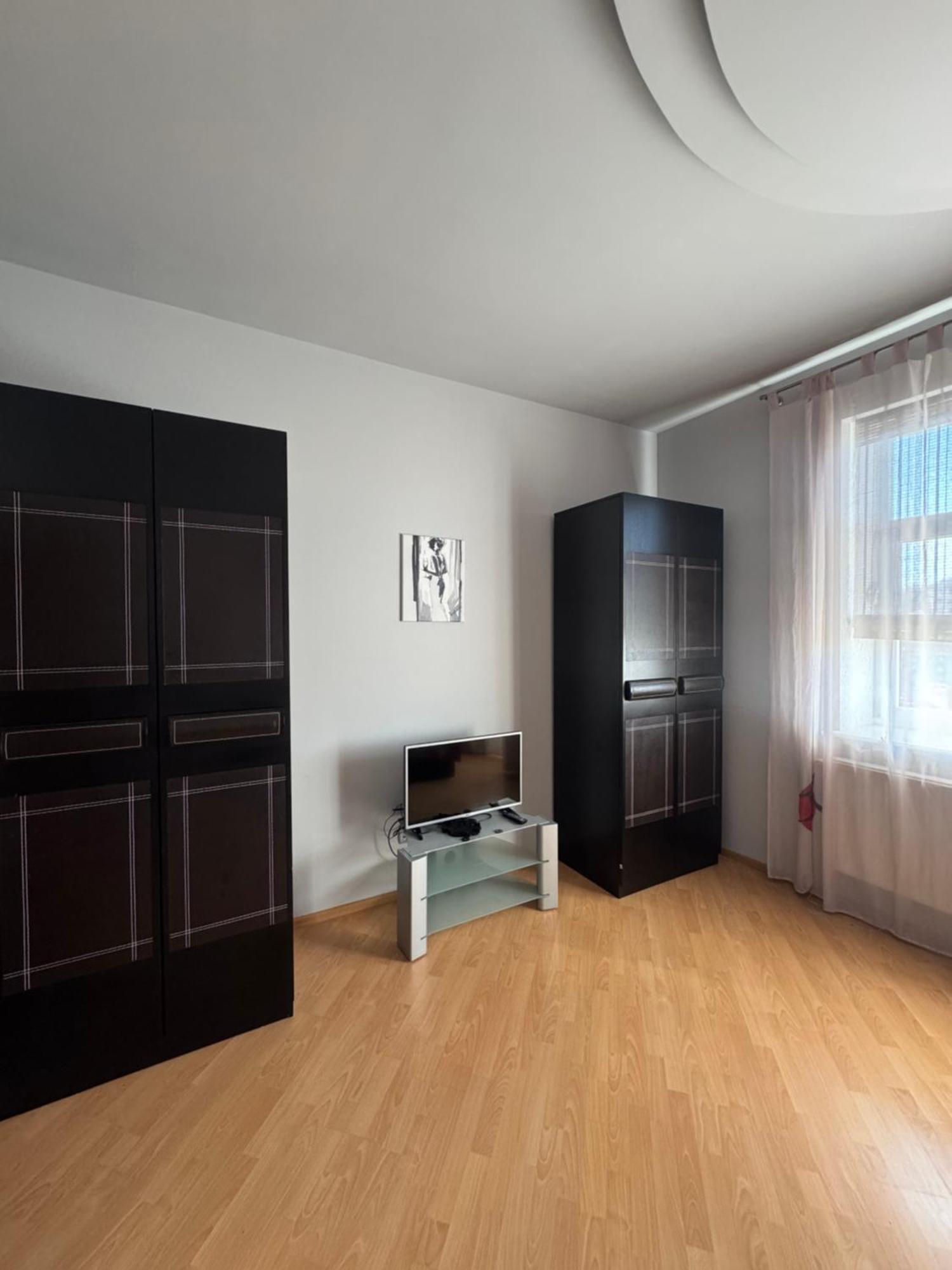 Modern Apartment On Mechnikova Street 18 Lviv Exterior photo